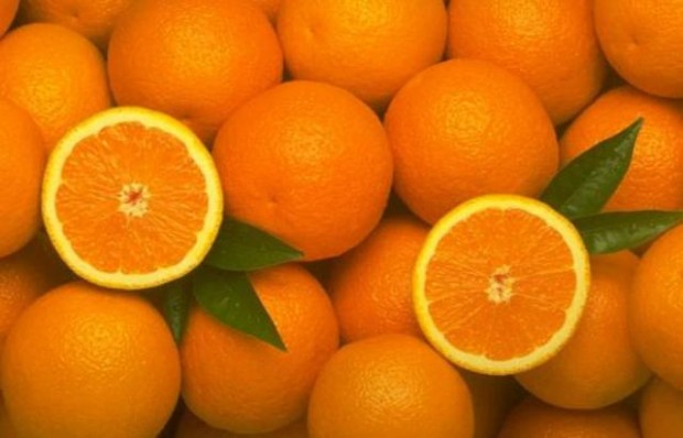 ΚΑΤΕΡΙΝΗ: Διανομή Πορτοκαλιών