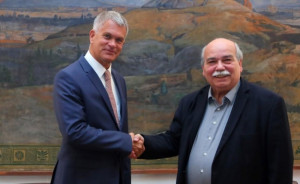 Συνάντηση του Προέδρου της Βουλής των Ελλήνων με τον Πρέσβη του Λουξεμβούργου