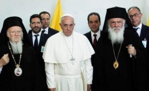 Τα παραλειπόμενα της επίσκεψης του Πάπα στη Λέσβο. ΤΟΥ ΣΩΤΗΡΗ Μ. ΤΖΟΥΜΑ