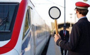 AIGINIONEWS: Δημοκρατική Ενωτική Κίνηση Σιδηροδρομικών: Περί υποσχέσεων ...ο λόγος