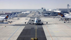 Ένα δισ. ευρώ δάνειο στην Fraport για τα 14 περιφερειακά αεροδρόμια