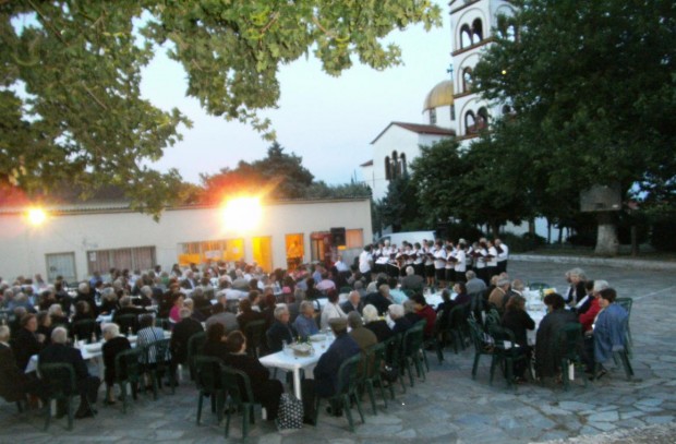 ΓΛΕΝΤΥ ΣΤΟ ΚΑΠΗ ΤΟΥ ΑΓΙΟΥ ΑΝΔΡΕΑ ΣΤΟ ΑΙΓΙΝΙΟ ΠΙΕΡΙΑΣ